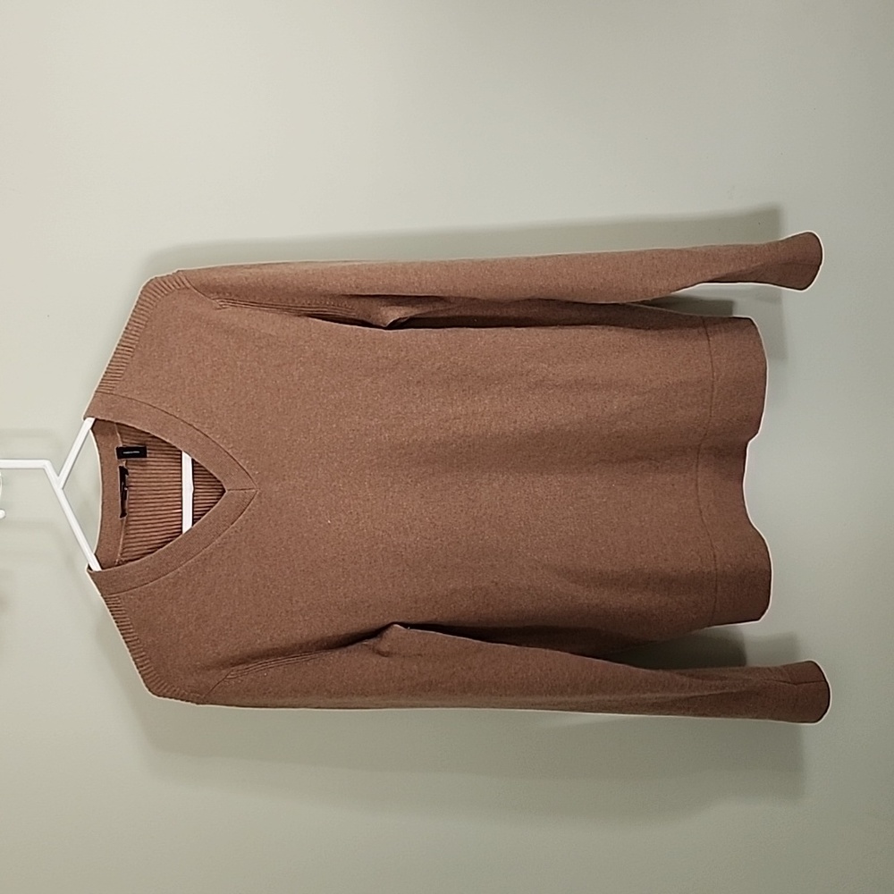 Cashmere sweater
